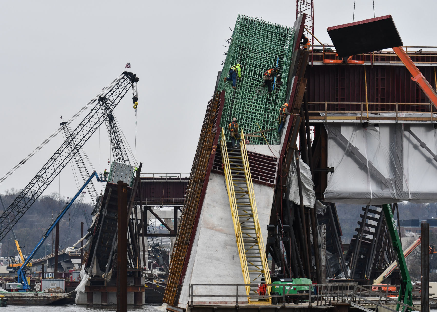 I-74 Bridge Construction